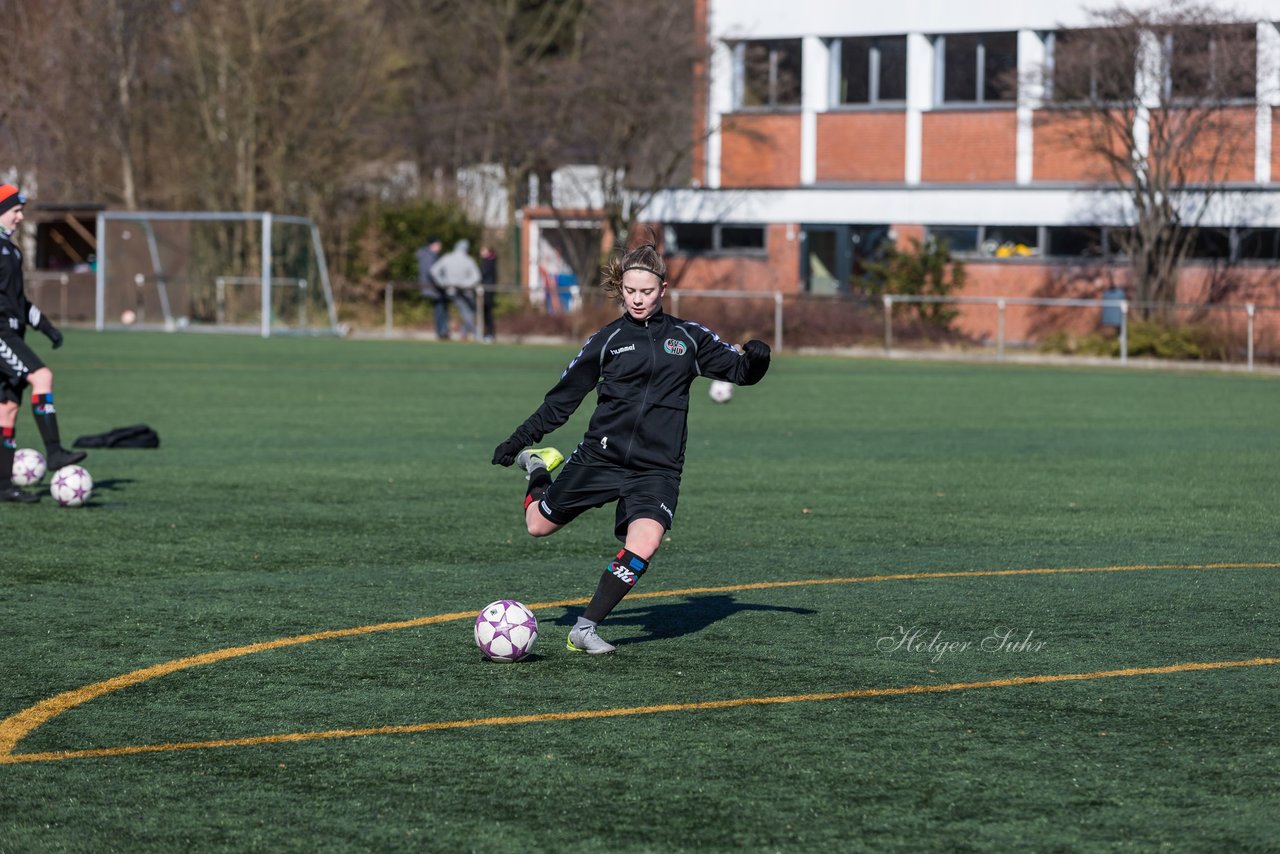 Bild 65 - B-Juniorinnen Halbfinale SVHU - Holstein Kiel : Ergebnis: 3:0